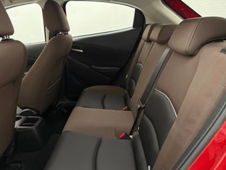 Mazda 2 1.5 e-SkyActiv-G 90 Centre-Line | Cruise control | CarPlay | Airco / 12
