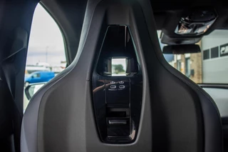 BMW iX xDrive40 Sport Edition 77 kWh, BTW, Laser, H&K, Pano / 24