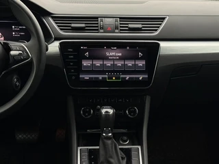Škoda Superb Combi 1.4 TSI iV Business Edition Camera | PDC | Carplay | Stoelverwarming | / 21