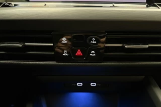 Volkswagen Golf 1.4 eHybrid Style 204pk | DSG | Trekhaak | Navigatie | Comfortstoel | Apple Carplay/Android Auto | Adapt. Cruise control | Climate control | LED koplampen / 38