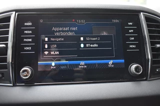 Skoda Karoq 1.5 TSI LEDER LMV NAVIGATIE CRUISE / 33