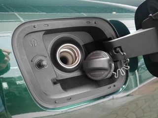 Leapmotor C10 Design REEV 28.4 kWh | Trekhaak | Full options | Stuurverwarming | Stoelverwarming en koeling | Elektrisch verstelbare voorstoelen | Navigatie | Keyless entry & start | 20 inch lichtmetalen velgen | Led verlichting / 45