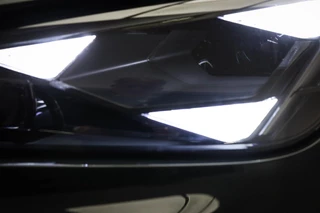 CUPRA Formentor 1.5 TSI e-Hybrid Business | NIEUW | ECLIPSE PACK | MATRIX LED | STUURVERWARMING | DAB | APPLE | CAMERA | 19" / 20