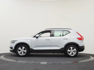 Volvo XC40 1.5 T3 Momentum Navigatie | Stoelverwarming | Trekhaak / 6