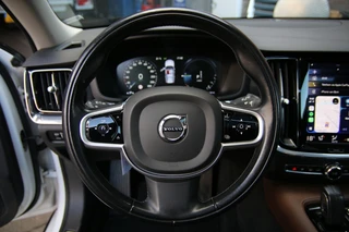 Volvo V60 2.0 T6 TE AWD MomPro / 25