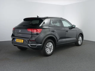 Volkswagen T-Roc 1.0 TSI Style | Camera | Carplay | ACC | Navi | / 2