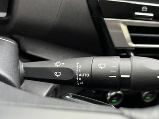 Citroën C4 Puretech 100 Feel  | Camera achter | Navigatie | Climate Control | Cruise Control | Carplay/Android Auto | / 20