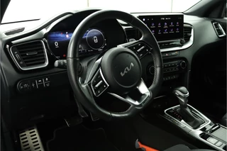 Kia ProCeed 1.5 T-GDi GT-PlusLine  Airco - Apple Carplay/Android Auto - Cruise Control - Dodehoekdetectie -  Navigatie - Stuur/Stoel Verwarming - Fabrieksgarantie tot 06-2031 / 18