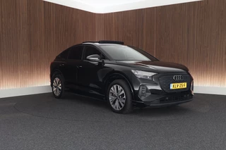 Audi Q4 Sportback e-tron 40 S edition 77 kWh SOH 93% Trekhaak Camera HUD Sonos Panoramadak Stoelverwarming Navigatie S-Line / 15