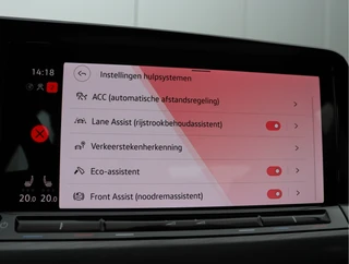 Volkswagen Golf 1.5 eTSI  | Pano | IQ.light | Winter pakket | Org. NL / 48