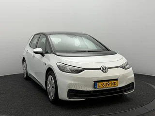 Volkswagen ID.3 Life 58 kWh SOH 93,9% | Adapt Cruise | Stoel/Stuurverwarming | Navigatie | Carplay&Android / 6