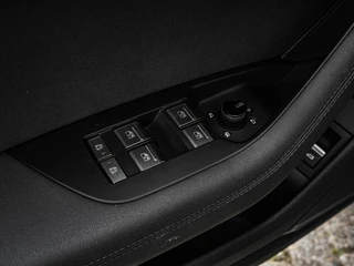 Audi A6 Avant 40 TDI Sport S-Line Black Optic | Trekhaak | LED | Memory | Apple CarPlay/Android Auto | Navigatie | 20" / 36