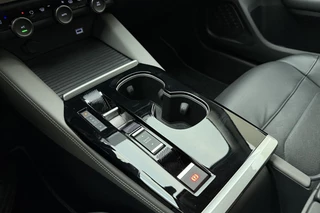 Citroen C5 X 1.6 Plug-in Hybrid 225 Shine | Lederenbekleding | Massage stoel | Elektrisch verstelbare stoel | Camera | Stuur en stoelverwarming | Getint Glas / 41