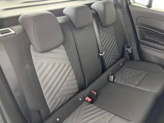Fiat 600 1.2 Hybrid Icon 145 PK | Apple-Android | Cruise Control | Parkeersensoren / 11