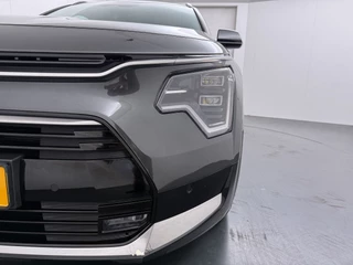 Kia Niro 1.6 GDi PHEV DynamicPlusLine  - Adaptive Cruise - Stoel/Stuurverwarming - Schuif/Kanteldak - Navigatie  - Apple Carplay/Android Auto Fabrieksgarantie 10-12-2032 of 150.000 km / 14
