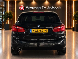 BMW 2 Series Active Tourer 225xe iPerformance High Executive pano/navi/camera/stoelverw/elec klep / 5
