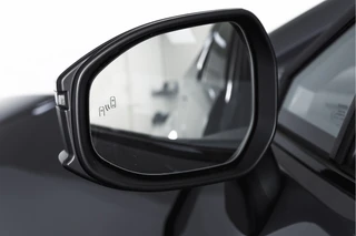 Toyota C-HR 1.8 Hybrid 140 Dynamic  | Dig. Cockpit | Adapt. Cruise | Winterpakket | PDC | Camera | NAV + App. Connect | ECC | DAB | LM 18" | 2989 / 24