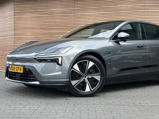 Polestar 4 Long Range Single motor 100 kWh Cruise control adaptief / Panoramadak / 360 Camera / 12