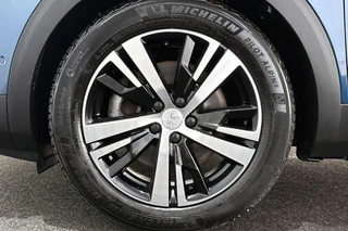Peugeot 3008 1.6 HYbrid 225 GT 1e Eigenaar Panoramadak Leder FOCAL / 26