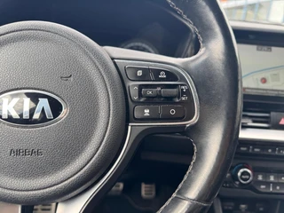 Kia Niro 1.6 GDi Hybrid DynamicPlusLine | Navigatie | Climate control | Cruise control | Stoel + Stuur verwarming | All-season / 17