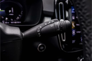 Volvo XC40 1.5 T4 Plug-in hybrid Core Bright  | Keyless | Camera | Carplay / 37