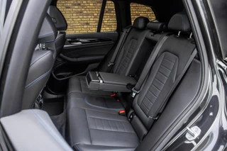 BMW iX3 M-Sport Impressive 80 kWh, BTW, VOL!, SOH 94%, Pano / 12