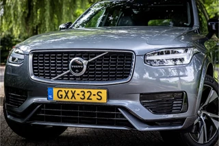 Volvo XC90 2.0 T8 AWD R-Design  Luchtvering Massage Stoelventilatie Head Up Panorama / 2