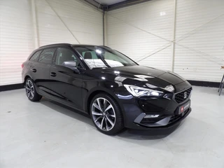 SEAT Leon Sportstourer 1.5 TSI 150pk FR Business Intense / 6