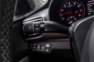 Kia Stonic 1.0 T-GDi MHEV DynamicLine  | Camera | LED | NL Auto / 36