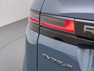 Land Rover Range Rover Evoque 2024 Model 1.5 P300e AWD R-Dynamic S NEW MODEL / FACELIFT PHEV 309 PK | UNIEK 8.000 KM | FABRIEKSGARANTIE t/m 26-02-2029 / 150.000 KM | DEALER ONDERHOUDEN | ADD. CRUISE | PANO DAK | ELEKTRISCHE STOEL MET GEHEUGEN | ELEKTRISCHE KOFFERBAK | CAMERA | RIJKLAAR PRIJS / 4