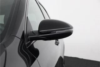 Kia XCeed 1.5 T-GDi GT-Line  - Automaat - Panorama dak - Stoel/Stuur verwarming - Navigatie - Climate Control - Achteruitrijcamera - Elektrische Achterklep - Fabrieksgarantie tot 06-2032 / 15