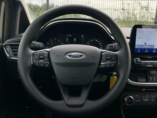 Ford Fiesta 1.1 Trend | Carplay | Navi | PDC | Cruise Control | / 17