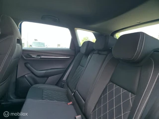 Skoda Karoq 1.5 TSI ACT Sportline / Trekh. / Carplay / Navi / 10