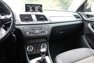 Audi Q3 1.4 TFSI  | Trekhaak | Navi | NAP | Clima | BOVAG garantie | / 15