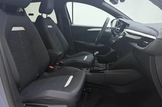 Opel Corsa 1.2 Turbo Ultimate | 100PK | Automaat | LED Matrix verlichting | Climate Control | Apple Carplay & Android Auto | Camera achter | Alcantara bekleding / 14