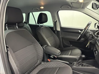 Skoda Fabia Combi 1.0 TSI Ambition AUTOMAAT TREKHAAK CARPLAY NAVI CRUISE ECC LM. / 14