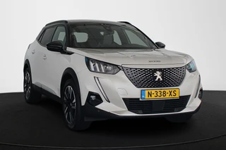 Peugeot e-2008 EV GT Pack 50 kWh Panoramadak Adaptieve Cruise Stoelverwarming / 2