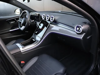Mercedes-Benz C-Class Estate 300 e Business Solution / 25