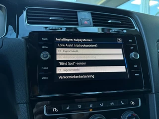 Volkswagen Golf 1.0 TSI Comfortline Business Camera Carplay Virtual dash / 37