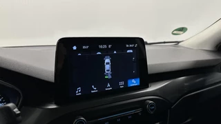 Ford Focus Wagon 1.0 EcoBoost Titanium Business PANO LEER CRUISE NAVI CARPLAY ECC. / 43