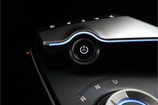 Kia EV6 GT-Line Business Edition 84 kWh  LED Matrix - Stoel-/Stuurverwarming - Elektr.bedienbare achterklep - Achteruitrijcamera - Fabrieksgarantie t/m 2033 / 61