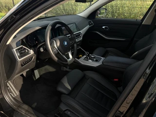 BMW 3-serie Touring 320e Business Edition Plus | Camera | Laser | Stoelverwarming | Carplay | / 14