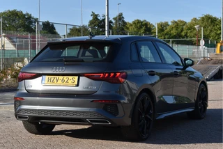 Audi A3 Sportback 35 TFSI edition one 3x S-Line 150pk  | Stoelverwarming | Camera | Virtual Cockpit | DAB | Carplay/Android | Full LED / 6