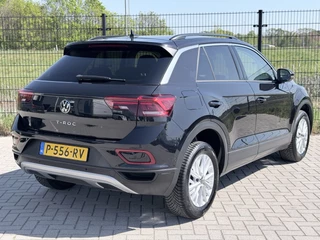 Volkswagen T-Roc 1.0 TSI Life | Camera | Carplay | PDC | ACC | NAV / 2