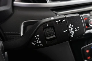 BMW X1 xDrive25e M Sport Stoelverwarming LED Sportstoelen Navi / 35
