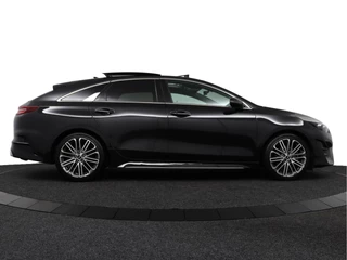 Kia ProCeed 1.5 T-GDi GT-PlusLine  - JBL soundsystem - Apple Carplay/Android Auto - Adaptive Cruise Control - Dodehoekdetectie - Navigatie - Stuur/Stoel Verwarming - Fabrieksgarantie tot 11-2031 / 10