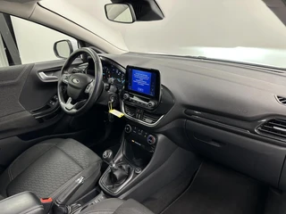 Ford Puma 1.0 EcoBoost Hybrid Titanium CRUISE NAVI CARPLAY LM. / 12