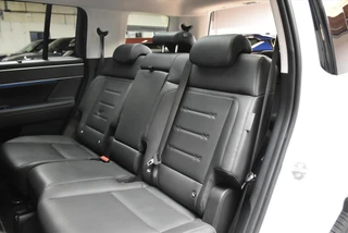 Hyundai Santa Fe 1.6 T-GDi HEV A/T Premium Sky I Black Pack I 7pl. / 19