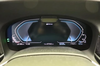 BMW 7-serie 745e High Executive *M Sport* Xpel Massage 394 pk Panorama dak / 47