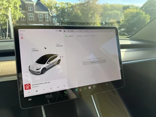 Tesla Model 3 Long Range RWD 75 kWh / 17